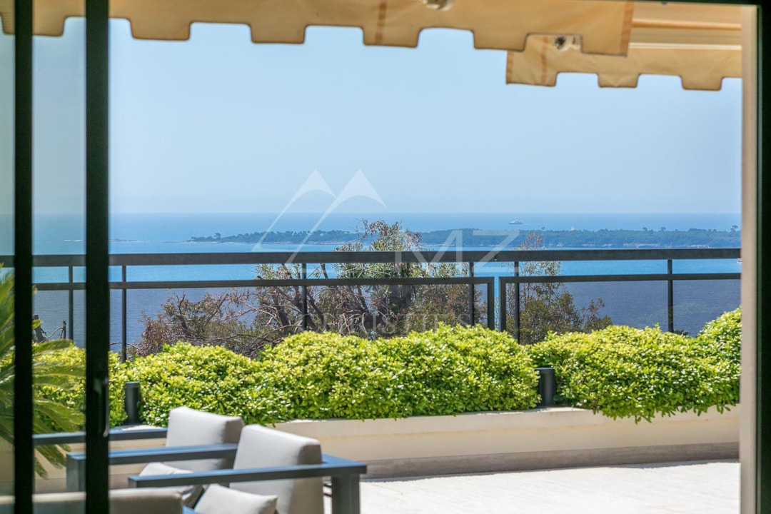 Image of Cannes - Eden - Apartment-villa with panoramic sea view