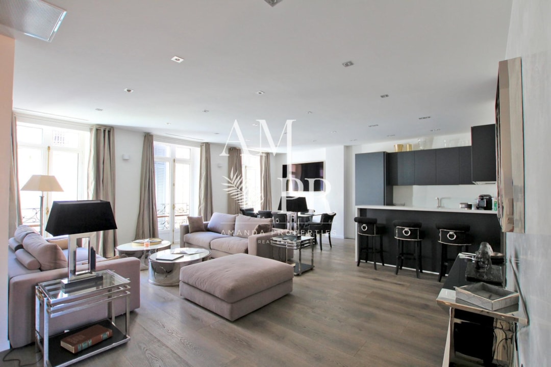Image of Cannes center - beautiful 4 bedrooms apartment