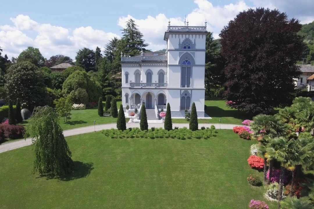 Image of Grand Villa  in Lesa, completely renovated with lakefront position and private park