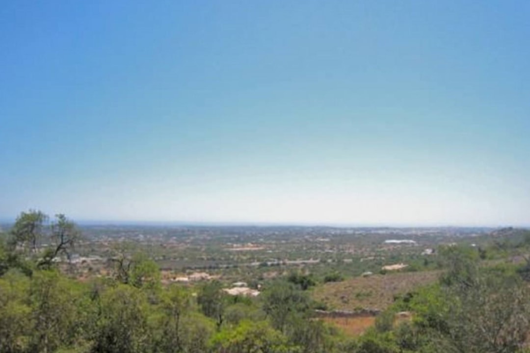 Image of Real estate land  Sell em Santa Bárbara de Nexe,Faro