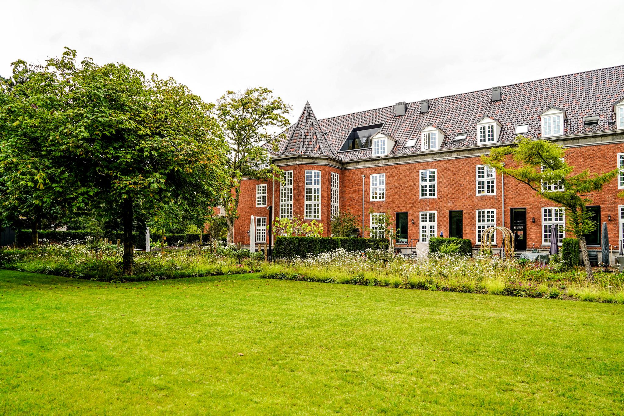 Overig - 'S-GRAVENHAGE - Therese Schwartzestraat 111