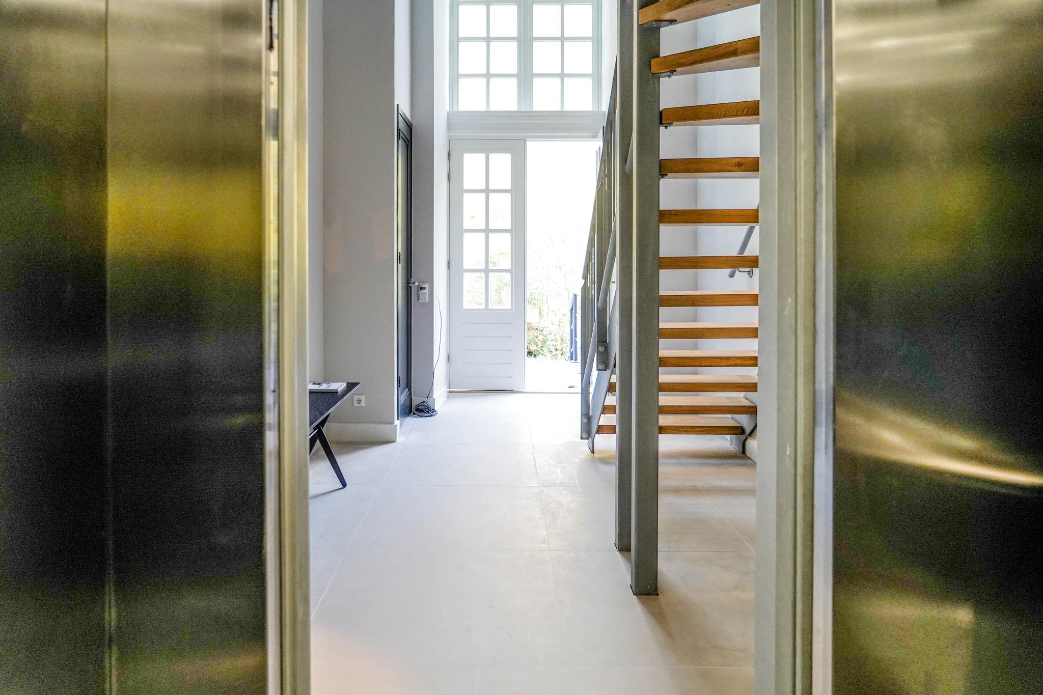 Overig - 'S-GRAVENHAGE - Therese Schwartzestraat 131