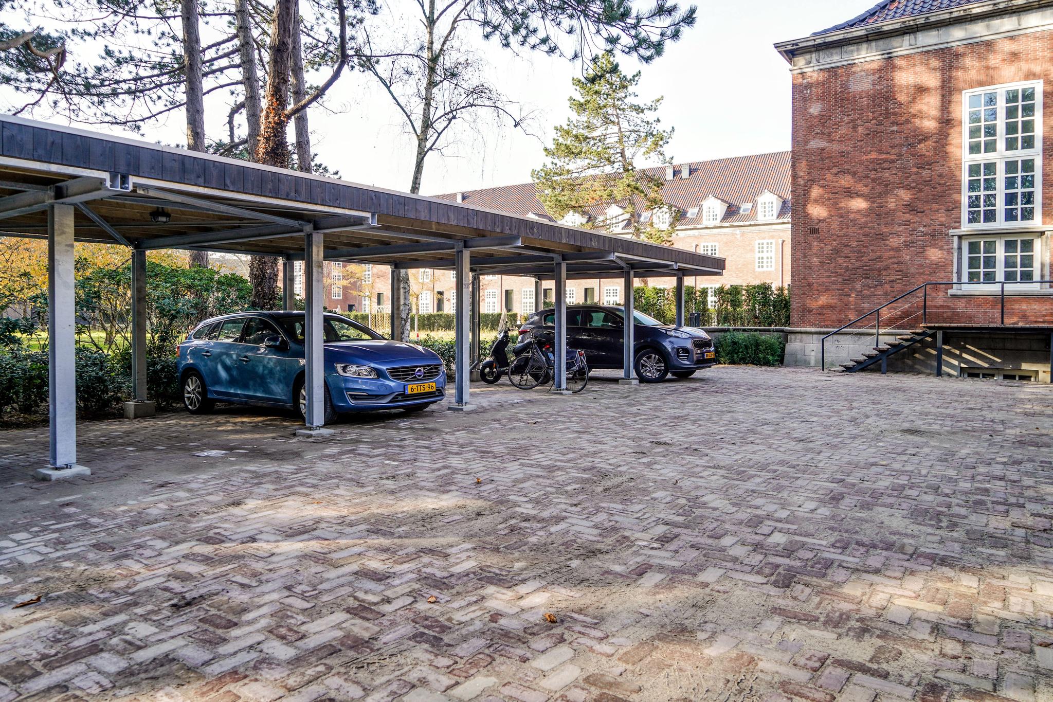 Overig - 'S-GRAVENHAGE - Therese Schwartzestraat 131