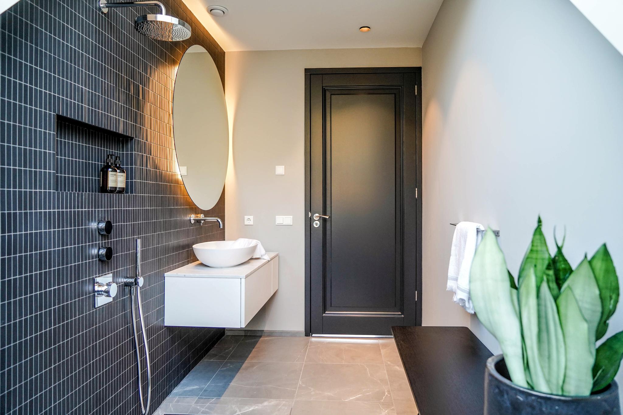 Overig - 'S-GRAVENHAGE - Therese Schwartzestraat 131