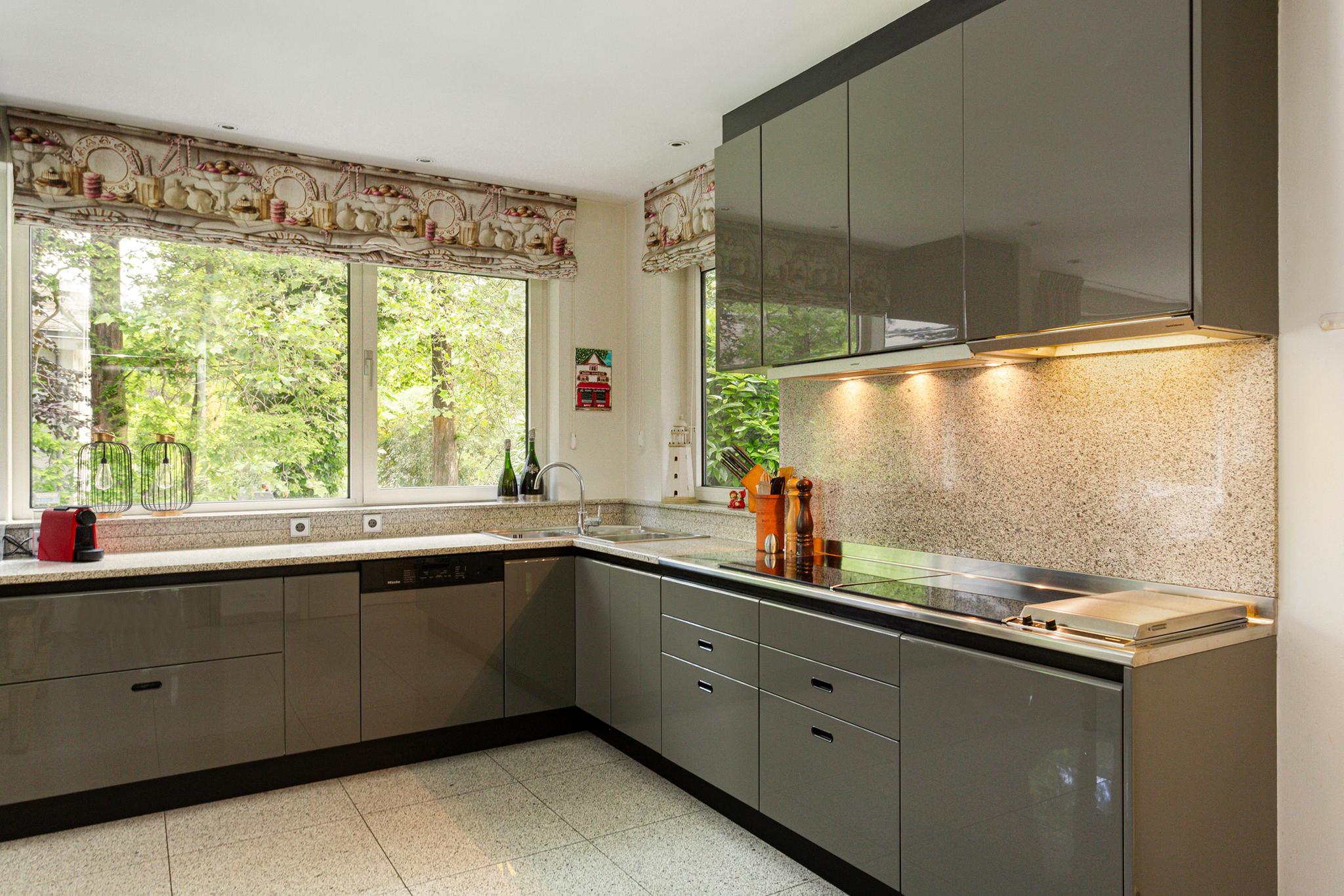 Bungalow - CAPELLE AAN DEN IJSSEL - 's-Gravenweg 169