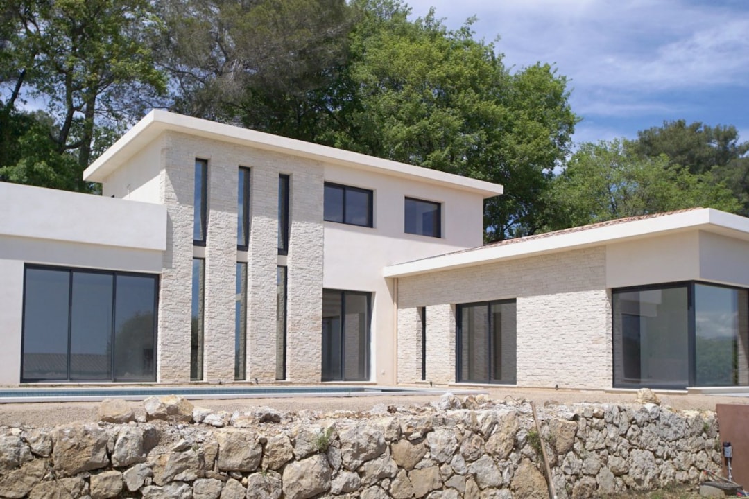 Image of Roquefort les Pins new contemporary villa in absolute calm