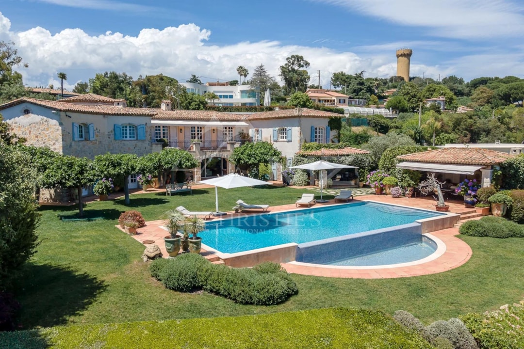 Image of Cannes - Rare - Charming property