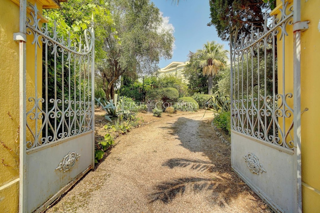 Image of Historic Bourgeois 19th century Villa for Sale in Cannes