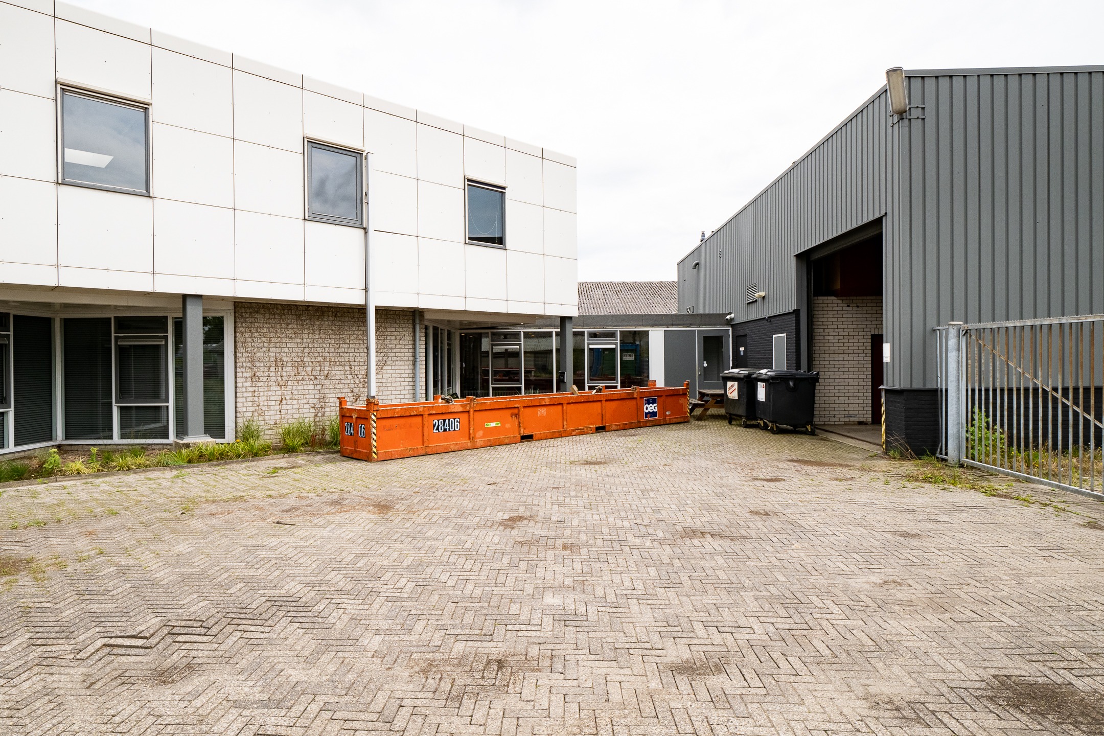 Bedrijfspand - Schoonebeek - Industrieweg  17