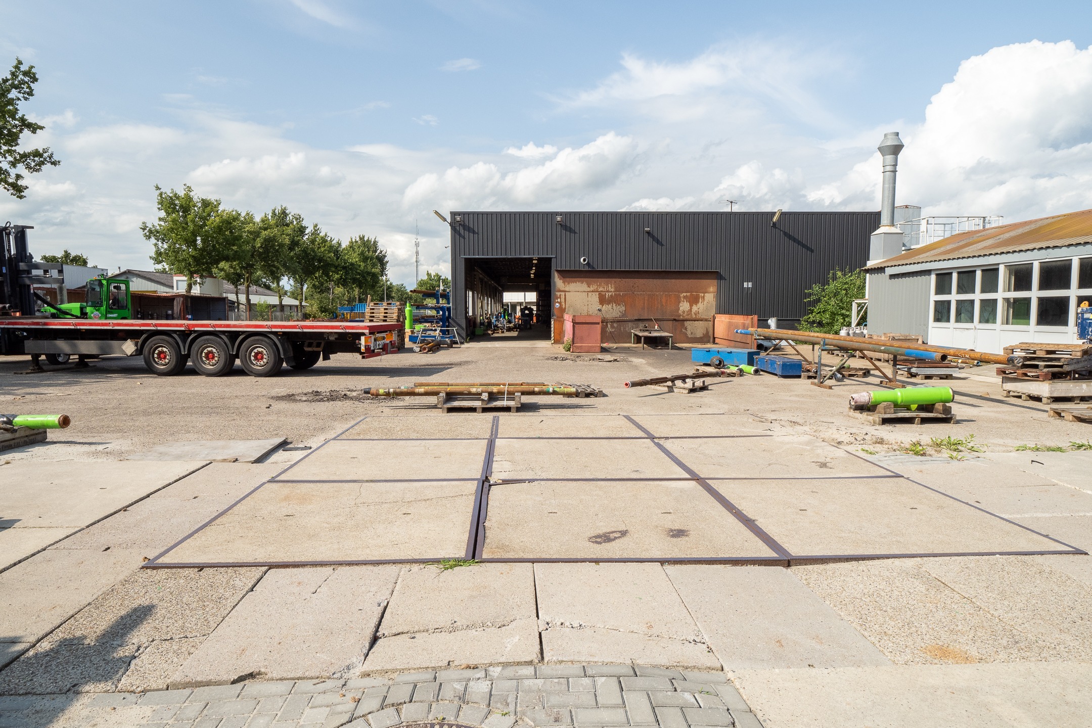 Bedrijfspand - Schoonebeek - Industrieweg  17