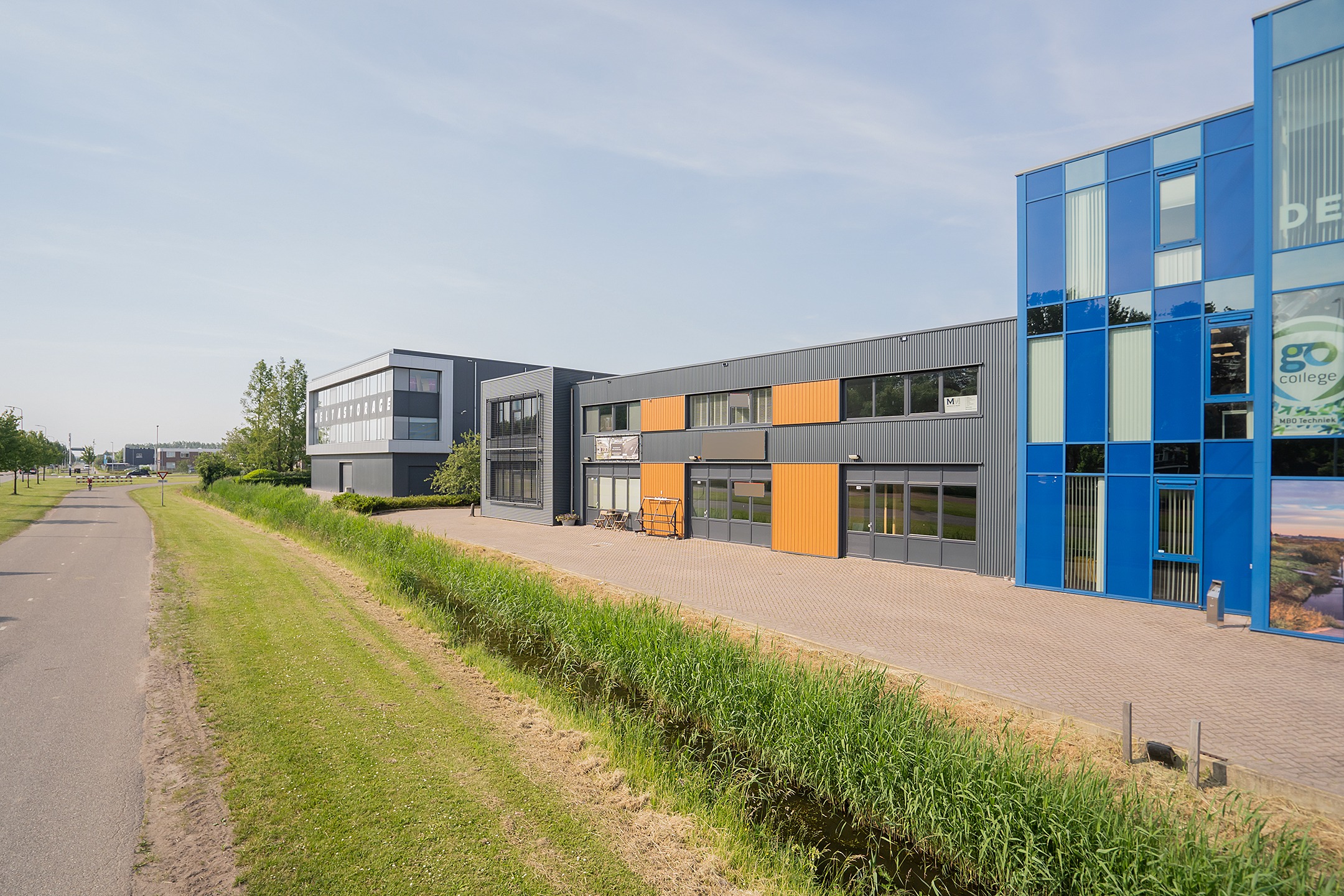 Bedrijfspand - Oude-Tonge - Boezemweg 13 M