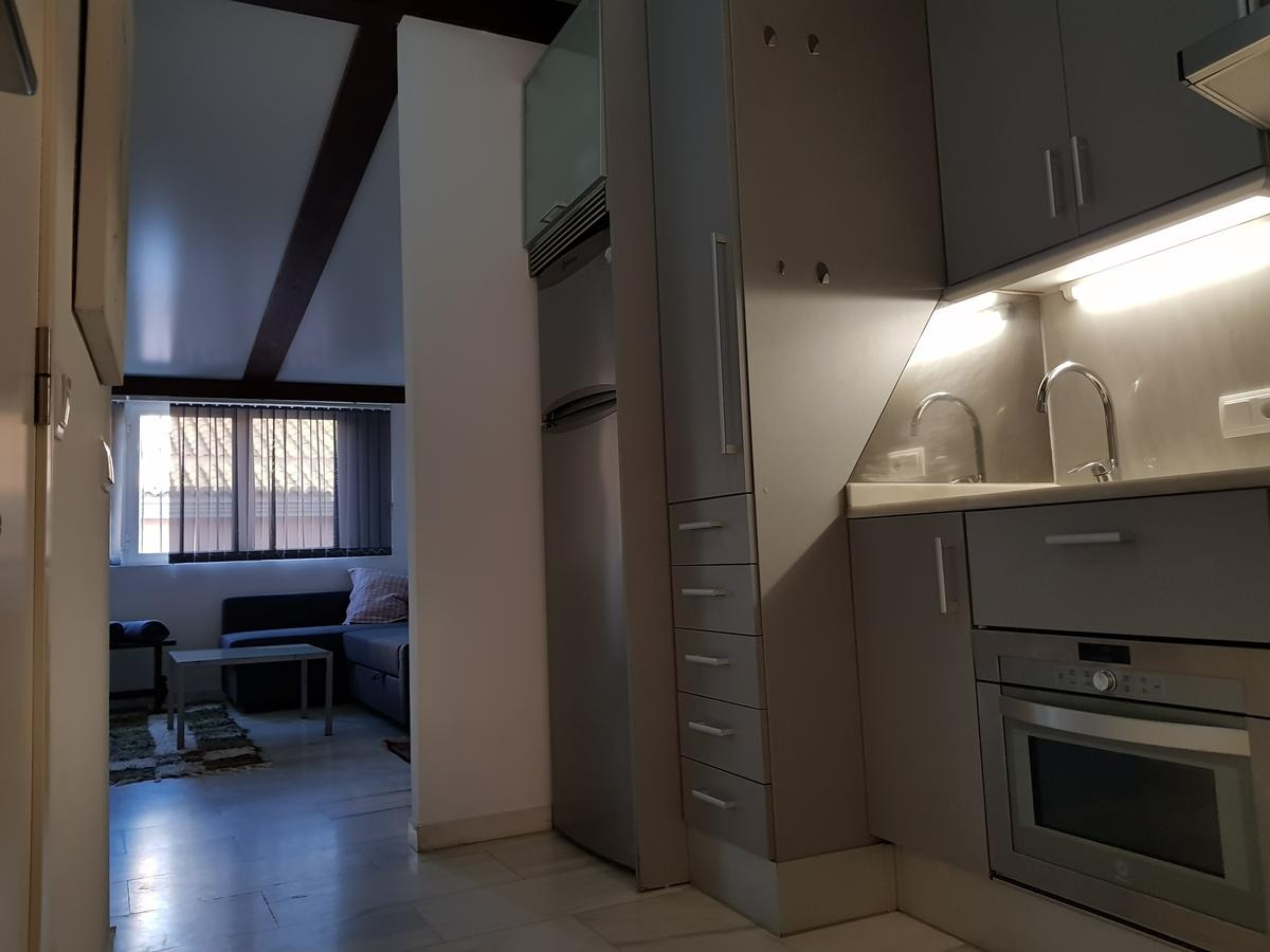 Woning / winkelpand - Valencia - Carrer de Joan Plaça 1