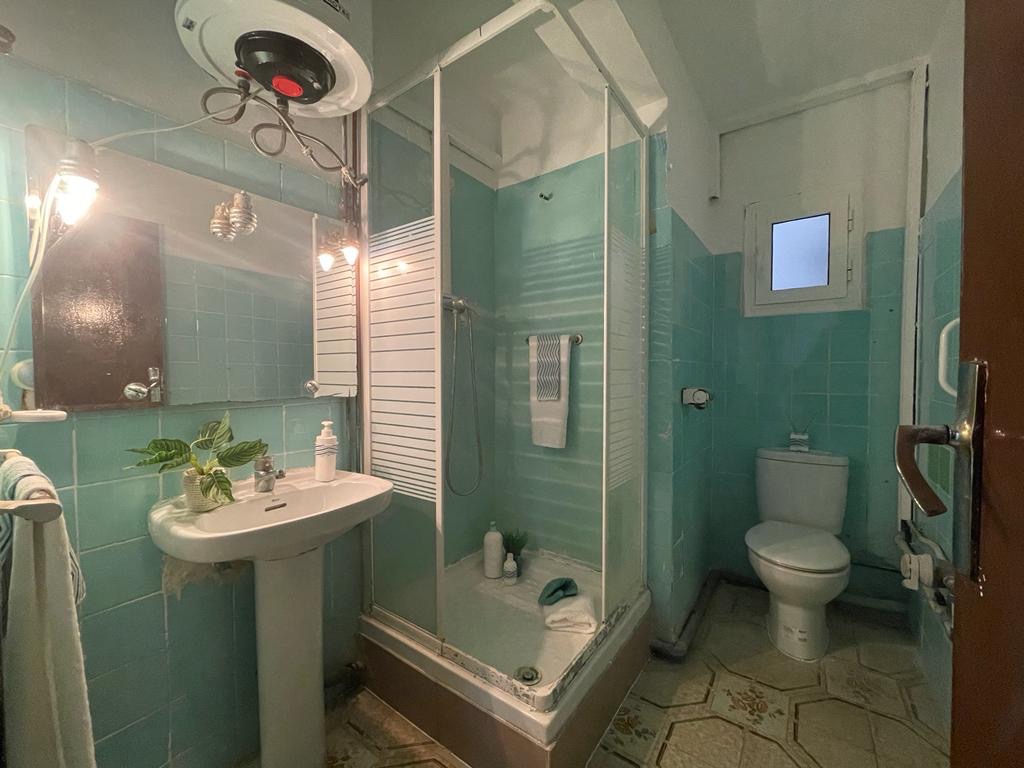 Woning / appartement - Valencia - Calle Cofrentes 26