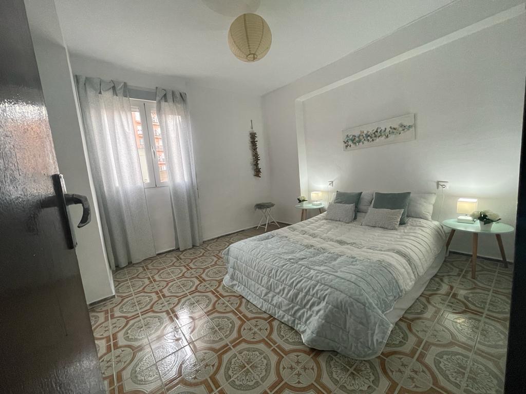 Woning / appartement - Valencia - Calle Cofrentes 26