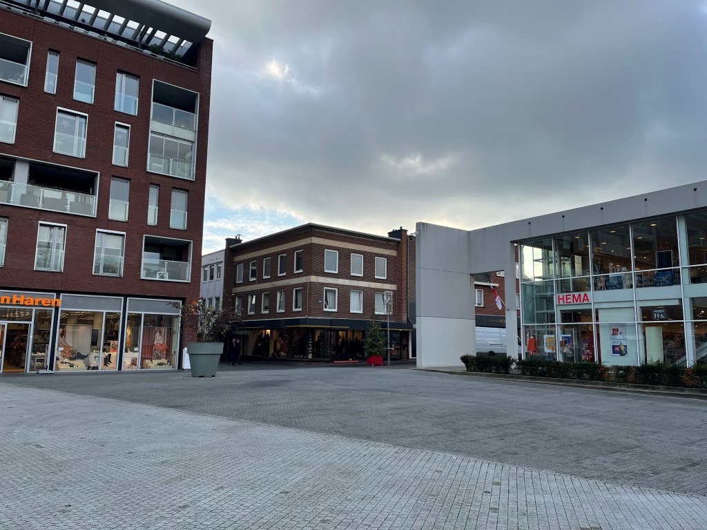 Woning / winkelpand - Geleen - Ansemburgstraat 15a, 15b en Markt 113