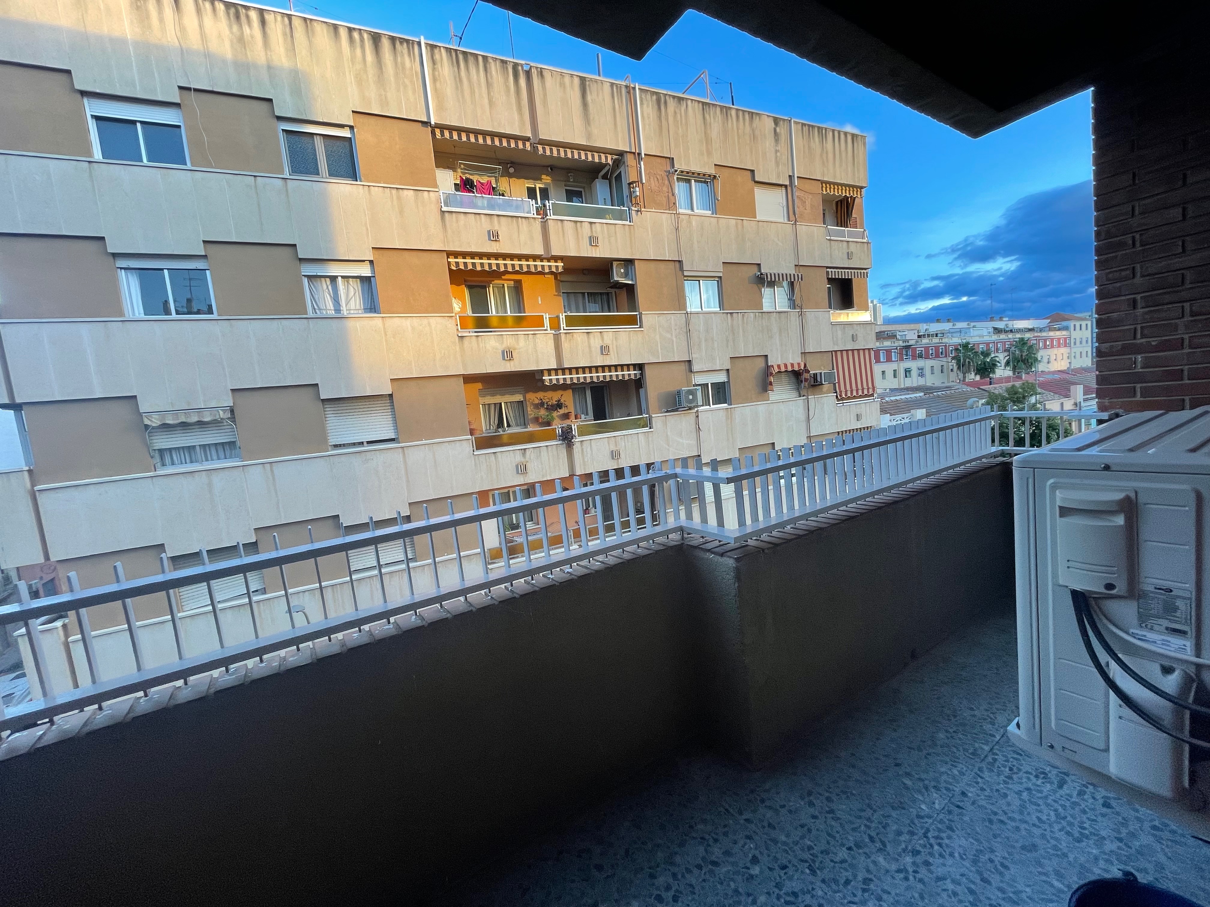 Woning / appartement - Valencia - Calle Islas Canarias 62
