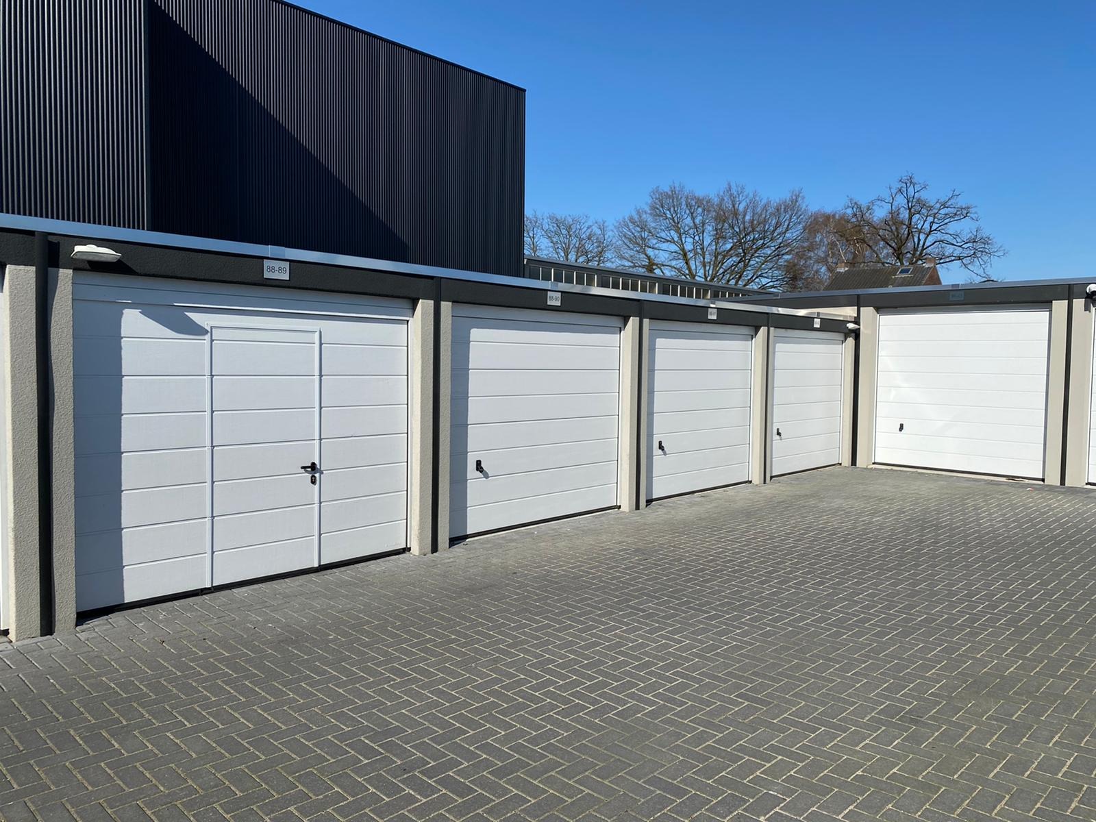 Garagebox - Apeldoorn - Fluitersweg 140