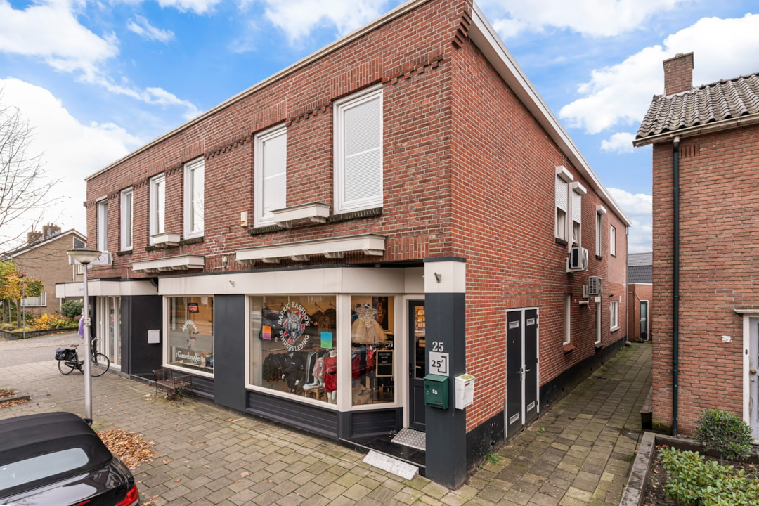 Image of Enschede, Kerkstraat 21, 23, 25, 25A en 2